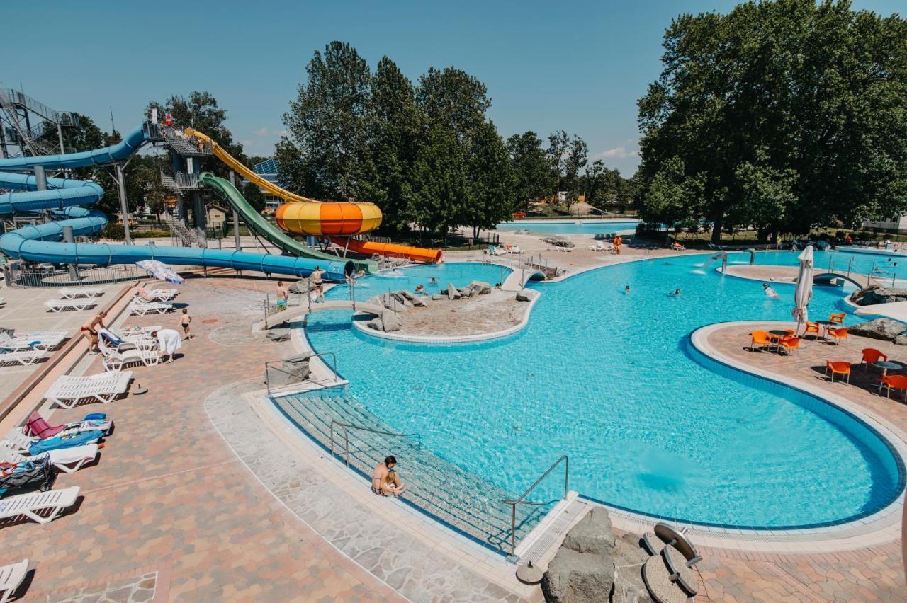 Terme Village - Mobile Homes Catez ob Savi Bagian luar foto