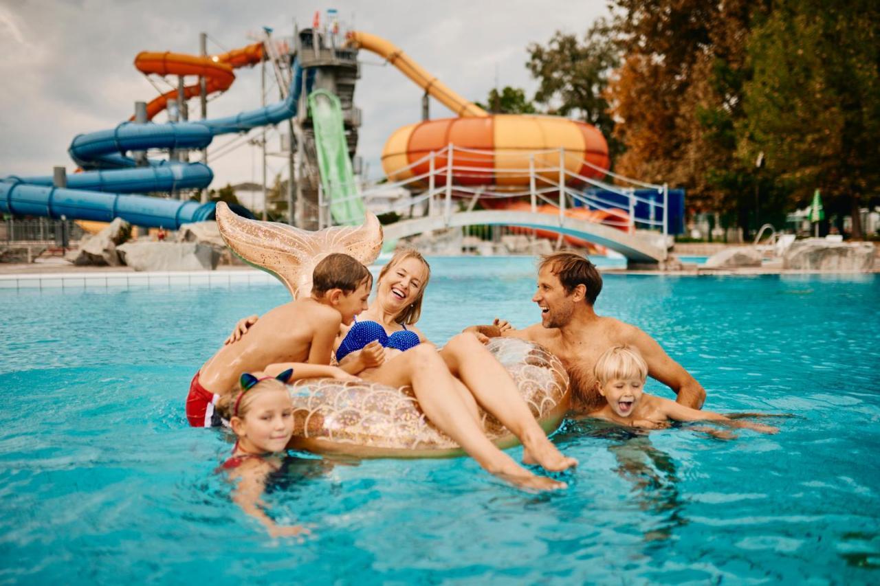 Terme Village - Mobile Homes Catez ob Savi Bagian luar foto
