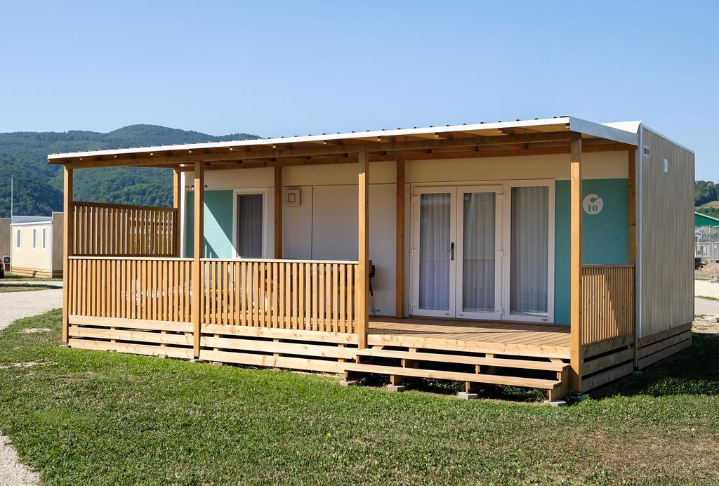 Terme Village - Mobile Homes Catez ob Savi Bagian luar foto