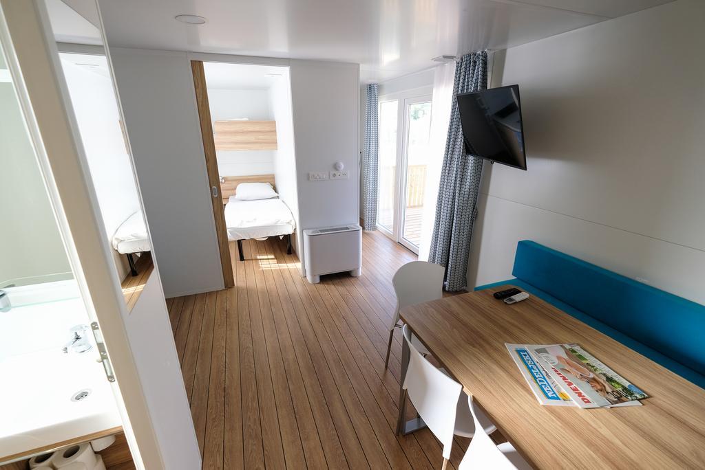 Terme Village - Mobile Homes Catez ob Savi Bagian luar foto