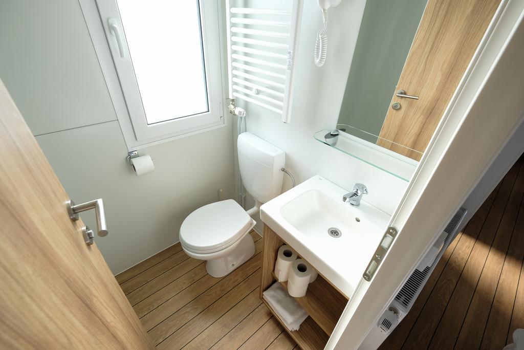 Terme Village - Mobile Homes Catez ob Savi Bagian luar foto